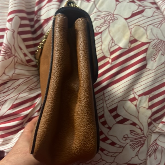 Chloe Elsie small leather Handbag Gold Hardware - Picture 8 of 10